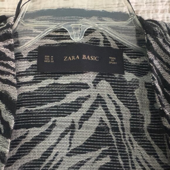 ZARA Basic Zebra Grey and Black Cardigan - Picture 8 of 11